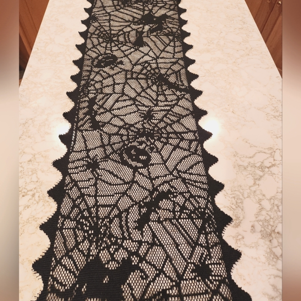 Halloween Knitted Runner